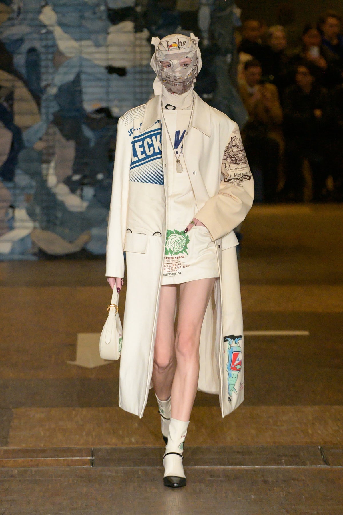 Look 7