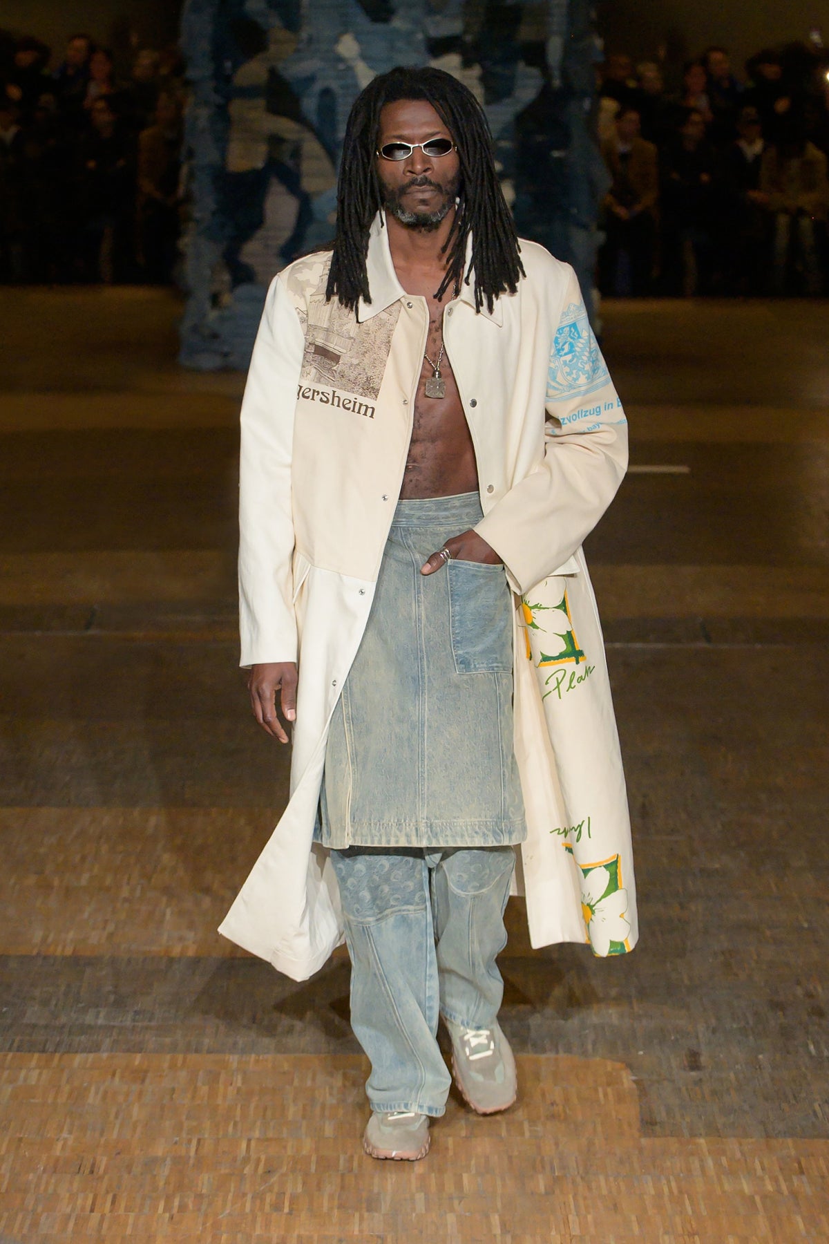 Look 8