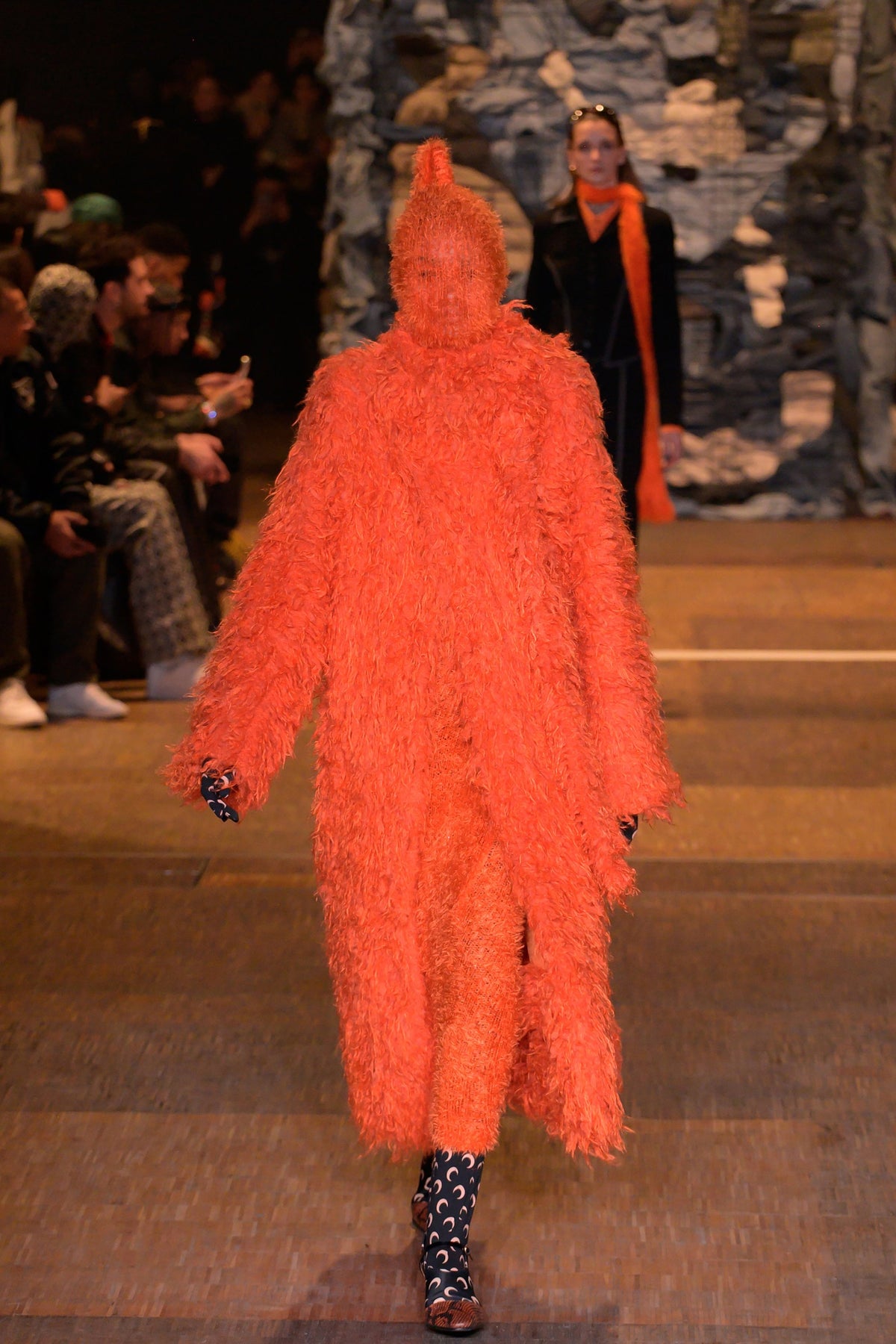 Look 24