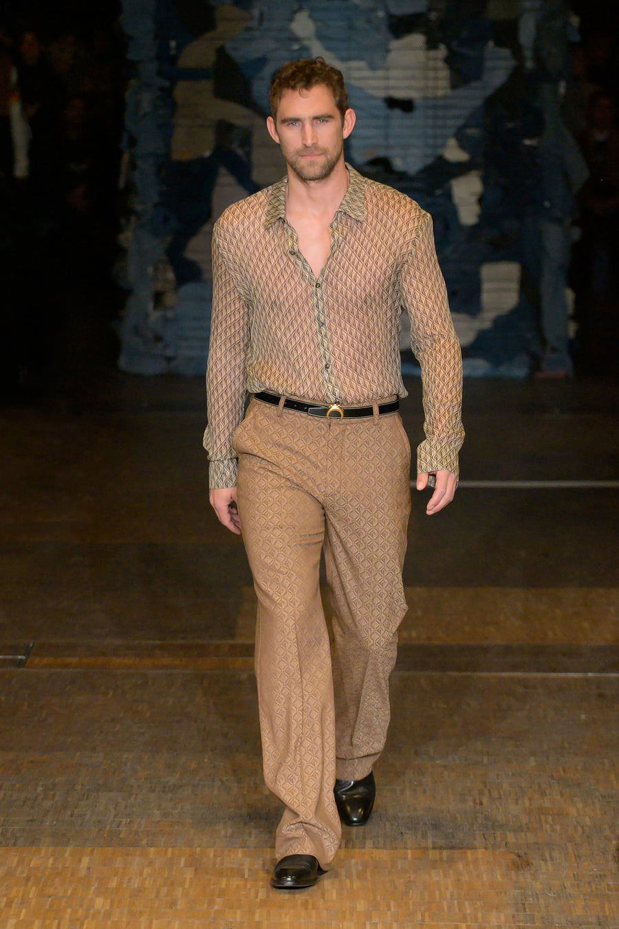 Look 26