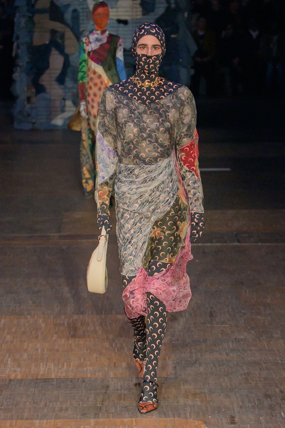 Look 48
