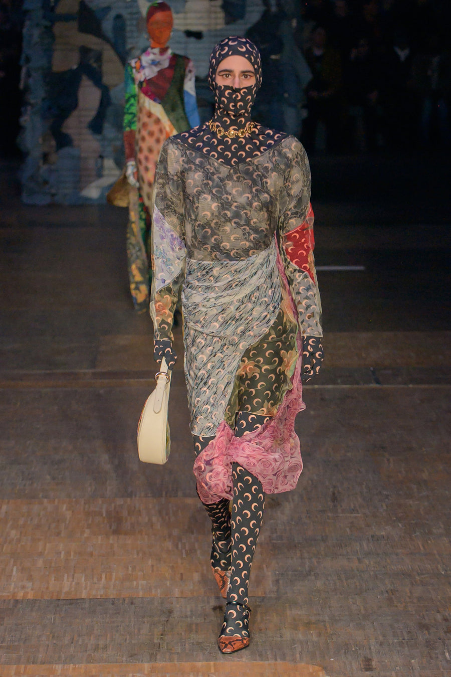 Look 48