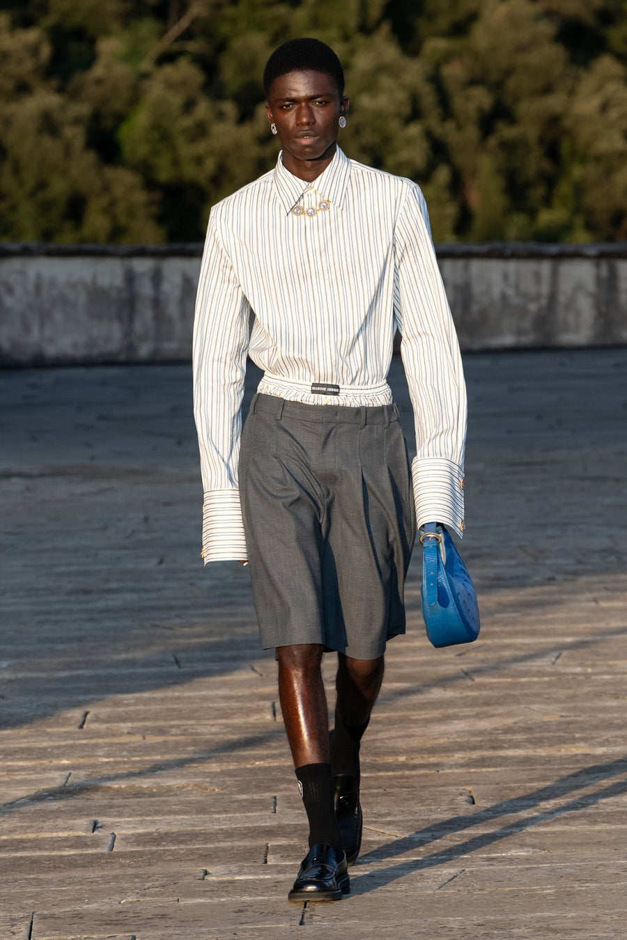 Look 27