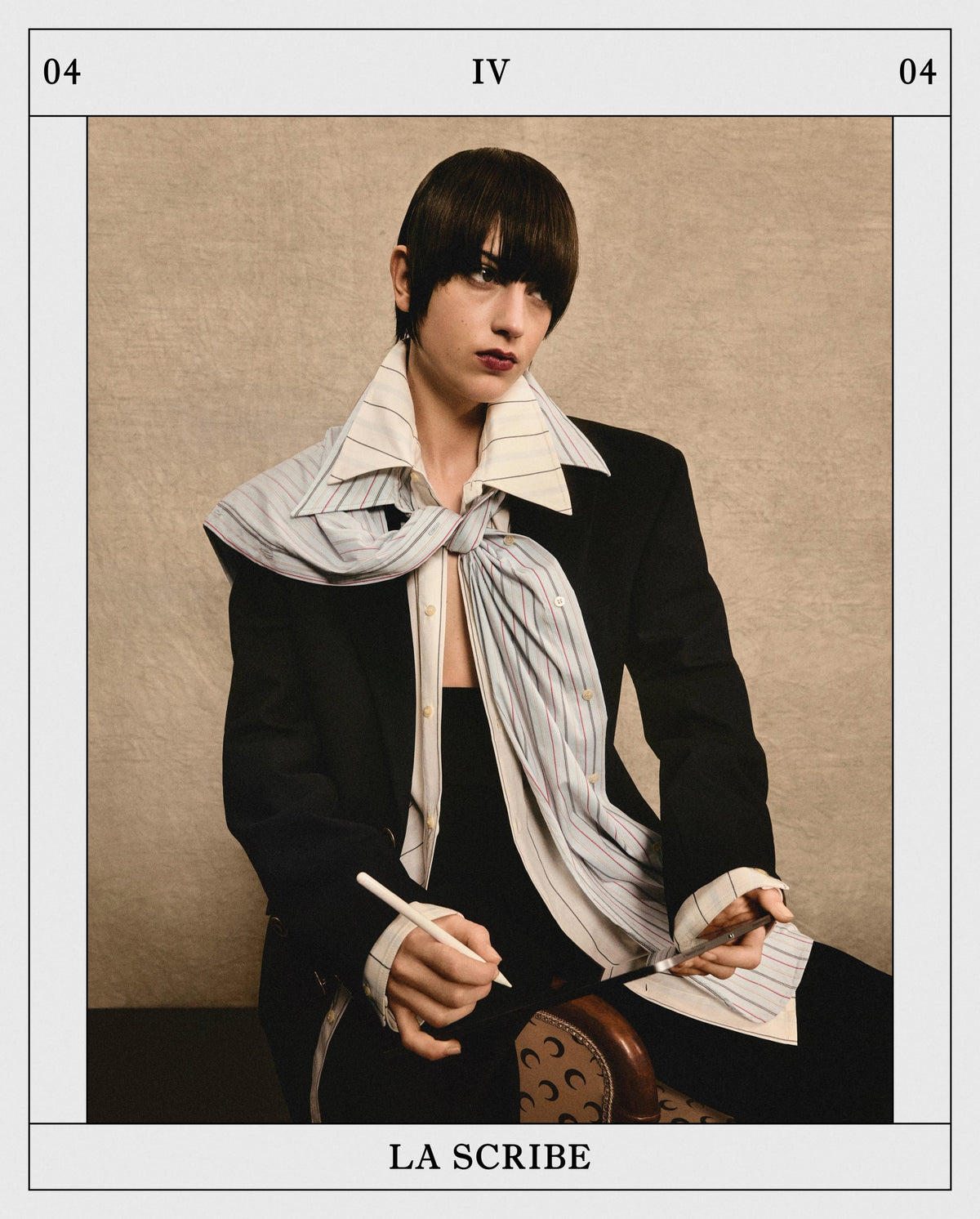 LOOK 4 - LA SCRIBE